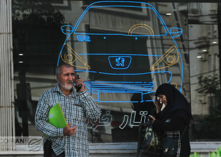 بازار خودرو پس از مذاکرات رم آرام گرفت / سایپا بدون تغییر، ایران خودرو در نوسان +جدول قیمت
