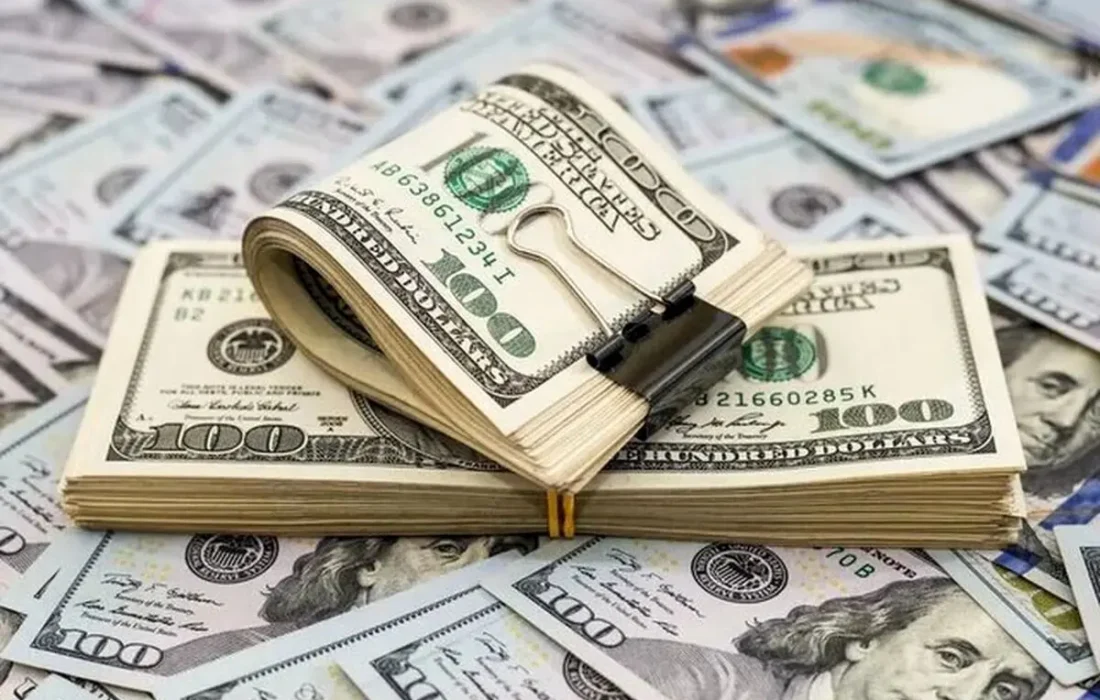قیمت دلار امروز بازار را تکان داد (۱ آذر ۱۴۰۴)