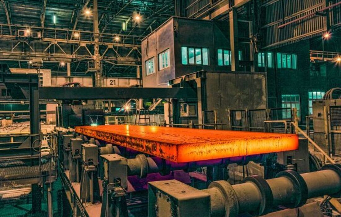 بازی بزرگ فولاد هرمزگان؛ ۳۰ همت درآمد در ۸ ماه