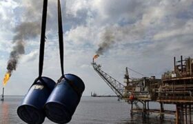 نفت در مرز ۶۰ دلار؛ روز سخت فلزات در بازار‌های جهانی/ اصلاح همزمان طلا، نقره و مس