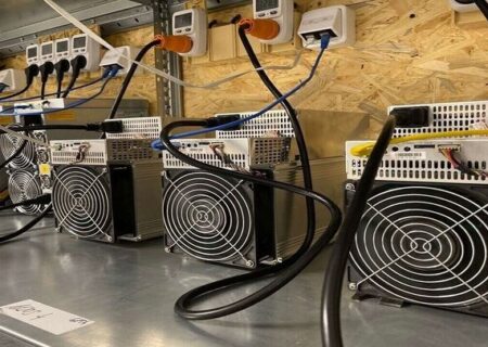 تداوم استخراج غیرقانونی رمزارز در واحدهای تولیدی| سوءاستفاده از واحدهای صنعتی تعطیل