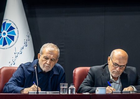 دستور رئیس‌جمهور برای بررسی طلب چهار میلیارد یورویی واردکنندگان کالاهای اساسی