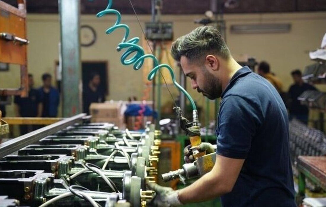 ۴۰۰ مگاوات برای روشن نگه داشتن چراغ کسب‌وکار‌ها