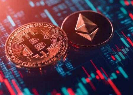 شرط‌بندی ۱.۵ میلیارد دلاری یک نهنگ کریپتو روی ریزش بیت کوین و اتریوم